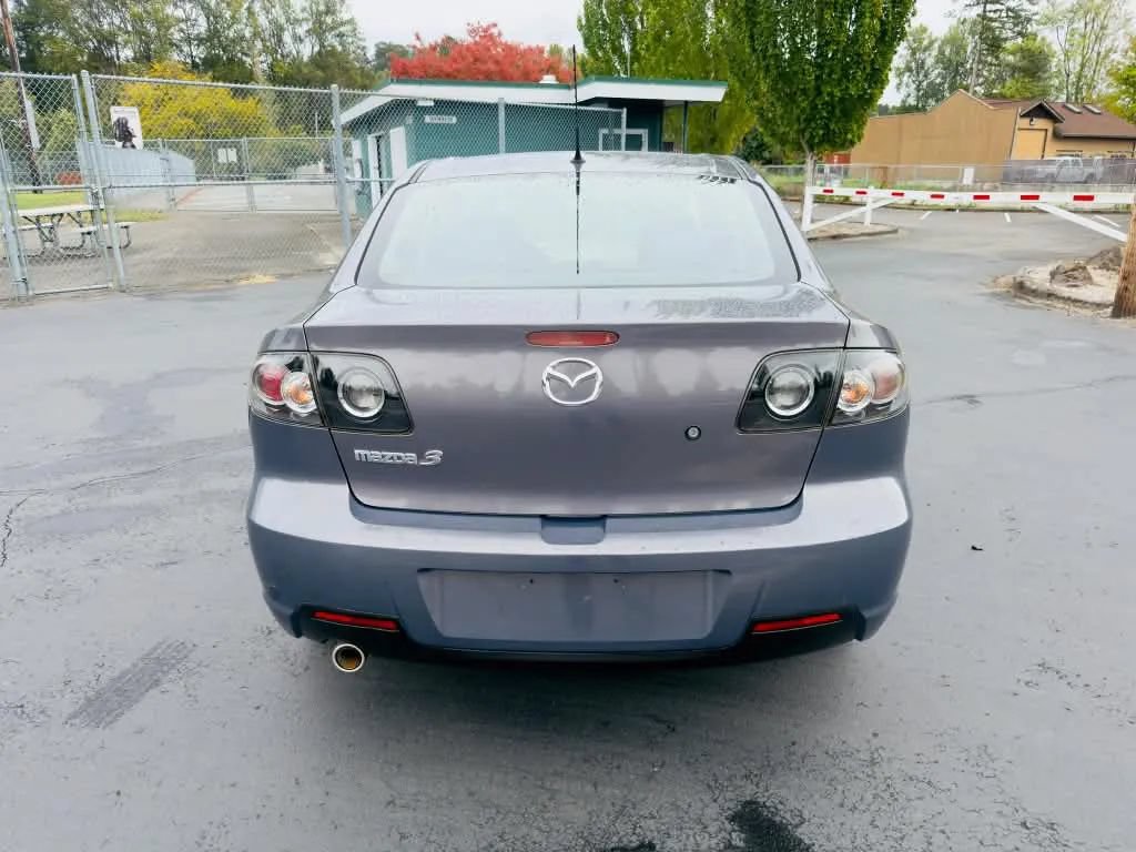Used 2008 MAZDA MAZDA3 i Touring FWD image 4