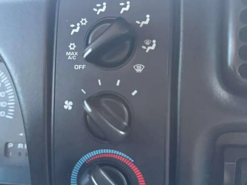 Used 2001 Dodge Ram 2500 Truck 2WD Quad Cab image 37