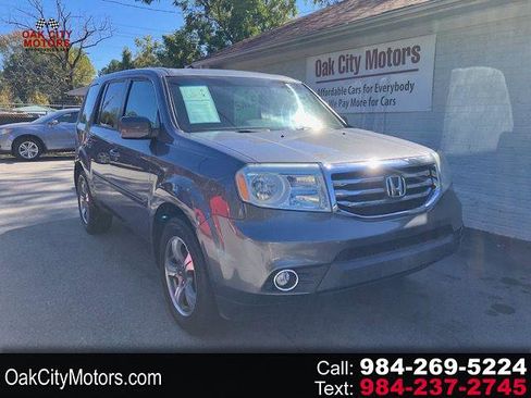 Used 2015 Honda Pilot SE image 1