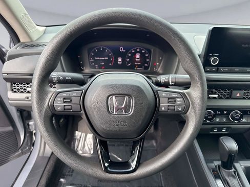 Certified 2023 Honda Accord EX image 28