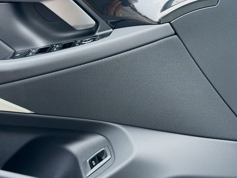 New 2027 BMW 530i RWD image 24