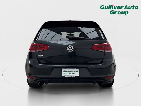 Used 2017 Volkswagen GTI S FWD image 7