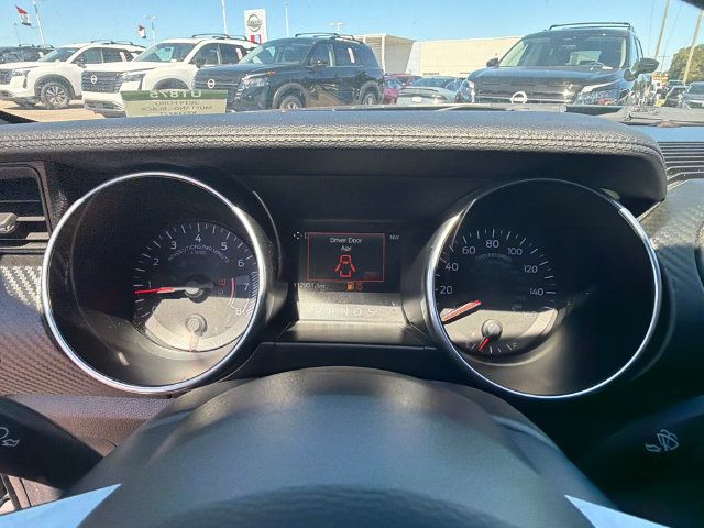 Used 2019 Ford Mustang Coupe RWD image 23
