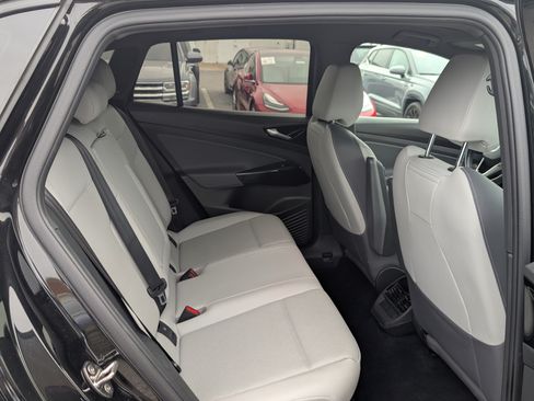 Used 2021 Volkswagen ID.4 Pro S w/ ID.4 Protection Package RWD image 12