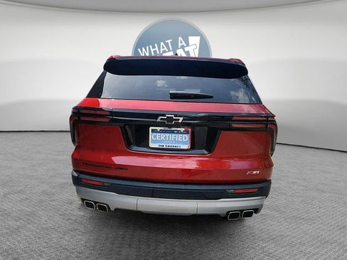 Used 2025 Chevrolet Traverse Z71 w/ Driver Confidence Package AWD/4WD image 5