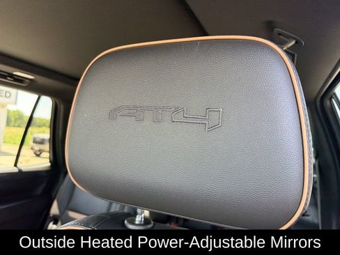 Used 2022 GMC Yukon AT4 AWD/4WD image 17
