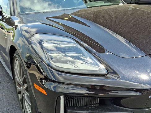 New 2026 Porsche Panamera 4 AWD/4WD image 11