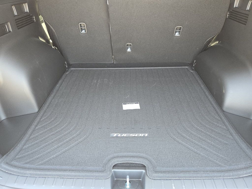 New 2026 Hyundai Tucson Limited FWD image 33
