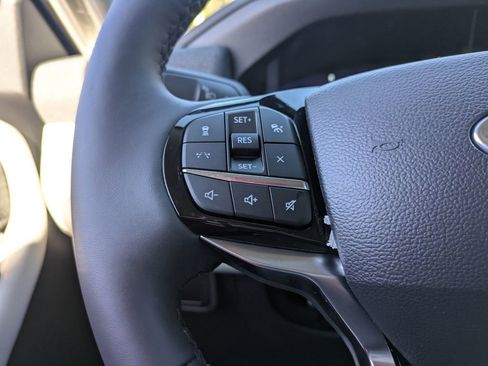 New 2026 Ford Explorer Platinum w/ LUX Leather Package image 32