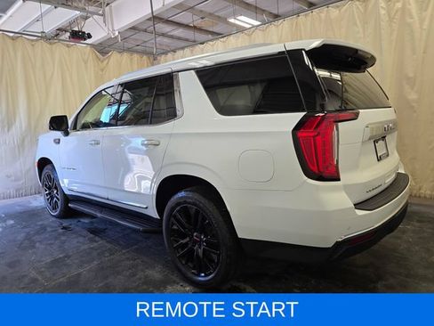 Used 2022 GMC Yukon SLT w/ SLT Luxury Package AWD/4WD image 9