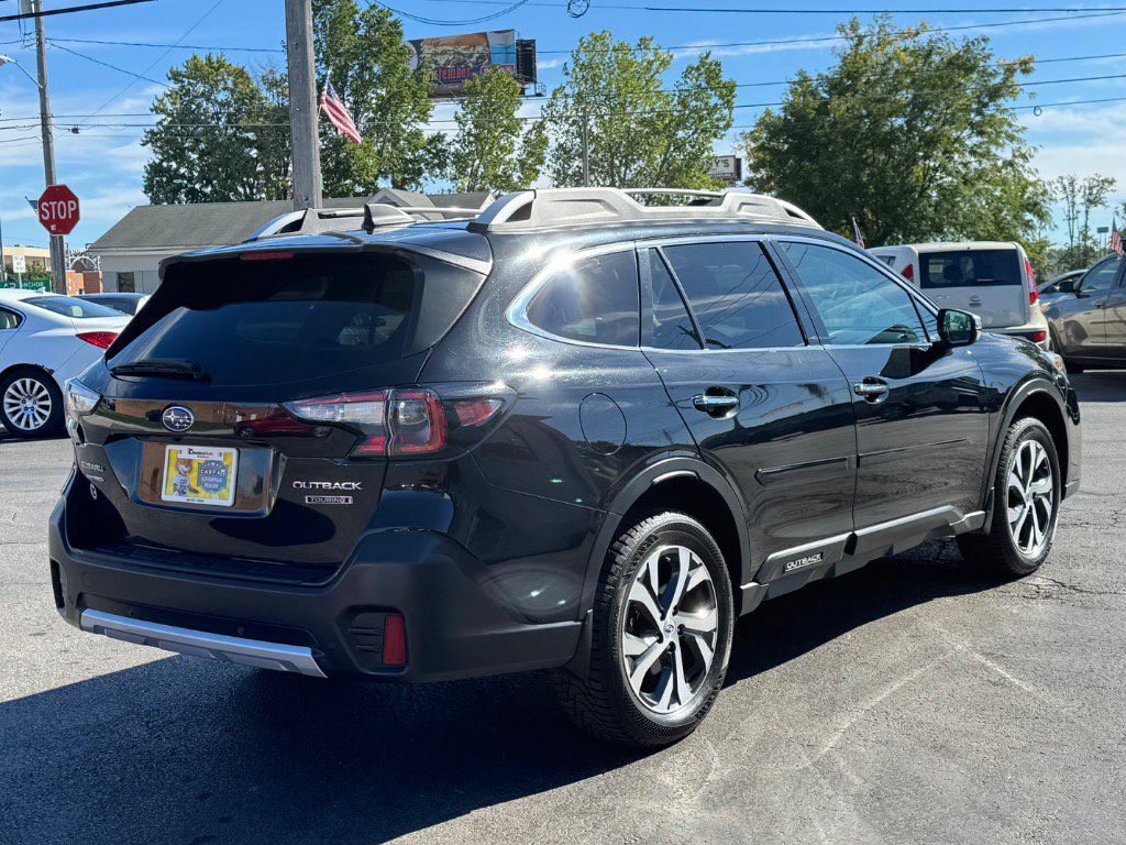 Used 2021 Subaru Outback Touring AWD/4WD image 5