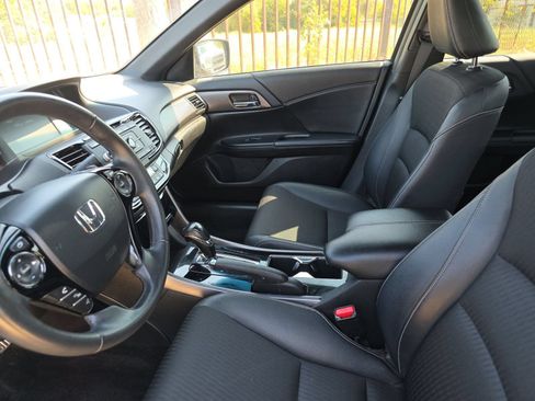 Used 2016 Honda Accord Sport image 5