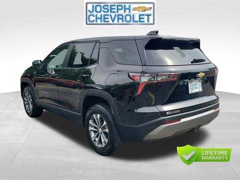 Certified 2025 Chevrolet Equinox LT FWD image 3