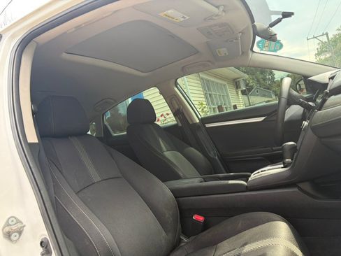 Used 2018 Honda Civic EX image 28