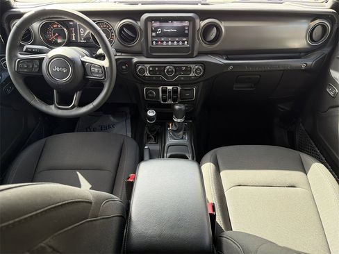 Used 2023 Jeep Wrangler Sport S image 14