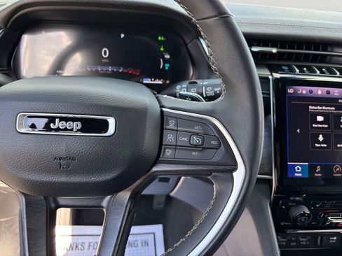 Used 2024 Jeep Grand Cherokee Limited 4xe AWD/4WD image 20