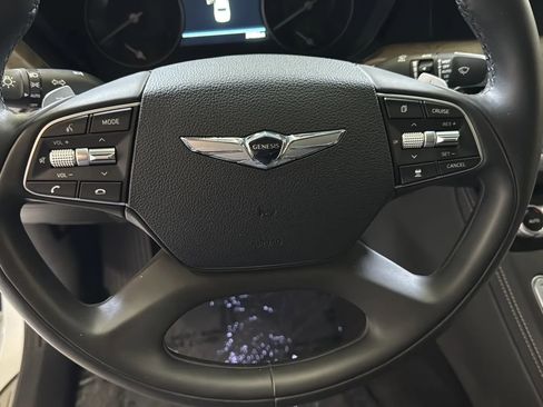 Used 2022 Genesis G90 5.0 Ultimate image 13
