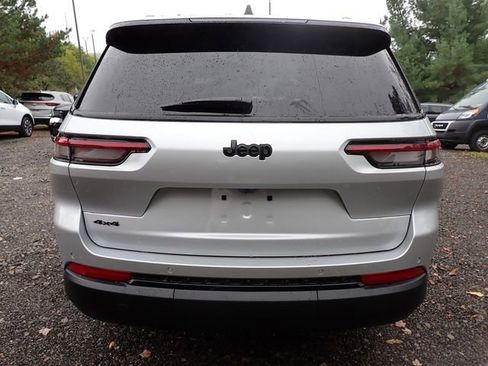 New 2025 Jeep Grand Cherokee L Altitude AWD/4WD image 4