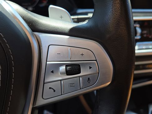 Used 2021 BMW X7 xDrive40i w/ Cold Weather Package image 30