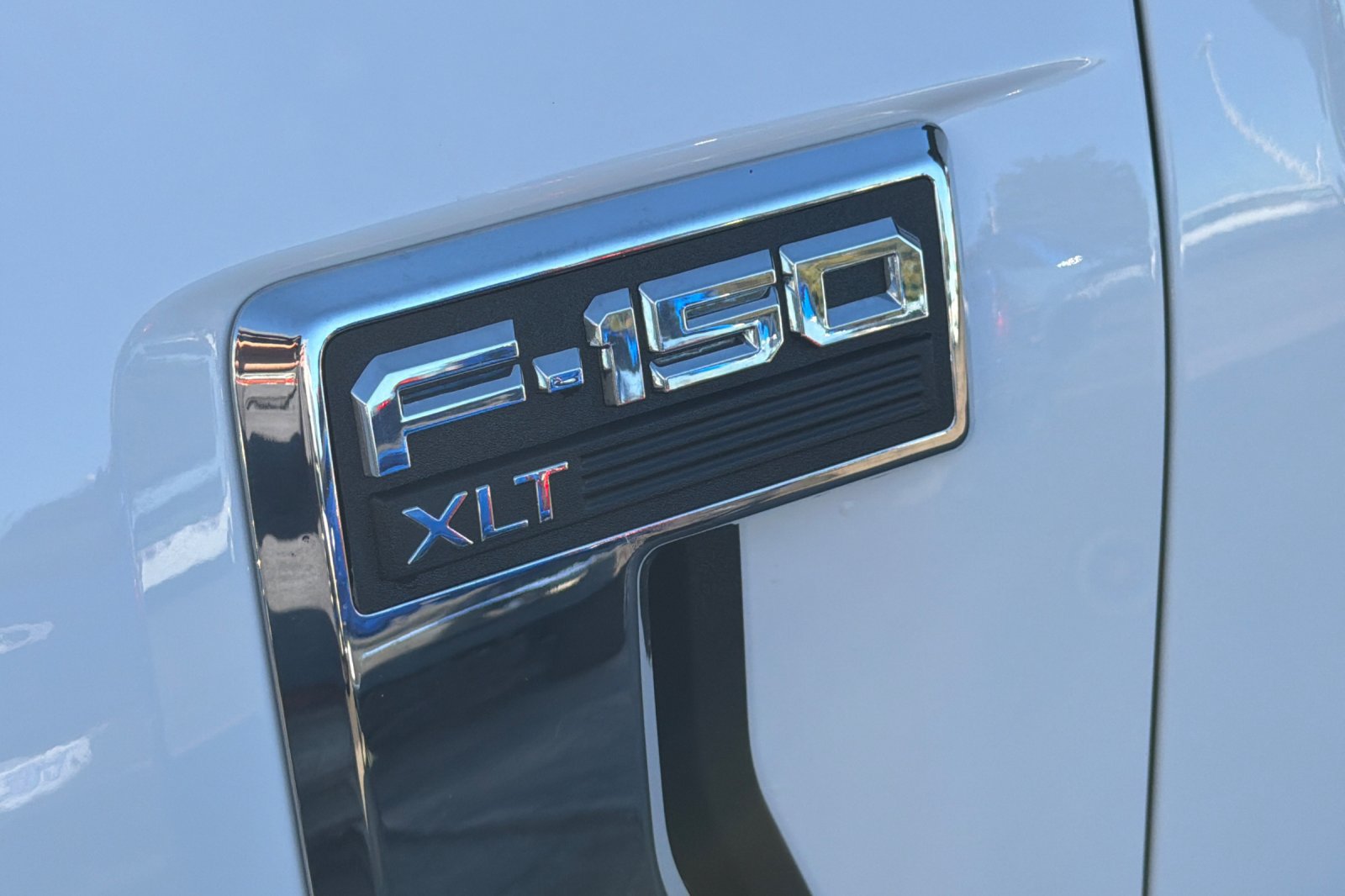 Used 2024 Ford F150 XLT w/ Mobile Office Package AWD/4WD image 25