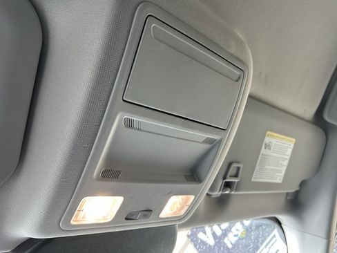 Used 2025 Ford Escape Active image 24