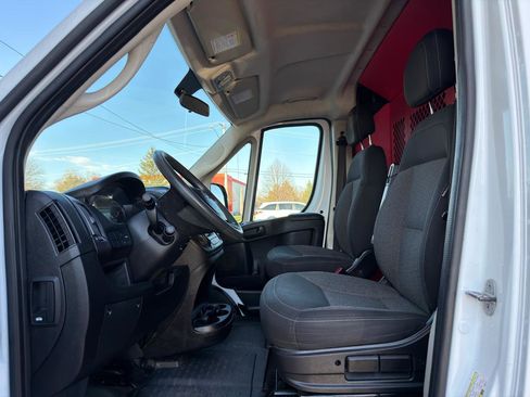 Used 2019 RAM ProMaster 1500 image 9