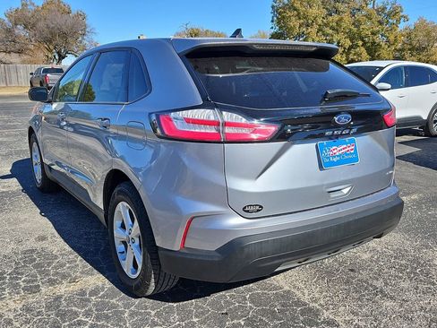 Used 2022 Ford Edge SE image 8