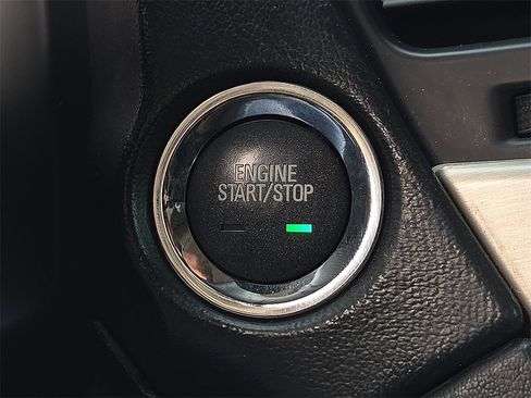 Used 2016 GMC Yukon XL Denali w/ Open Road Package image 17