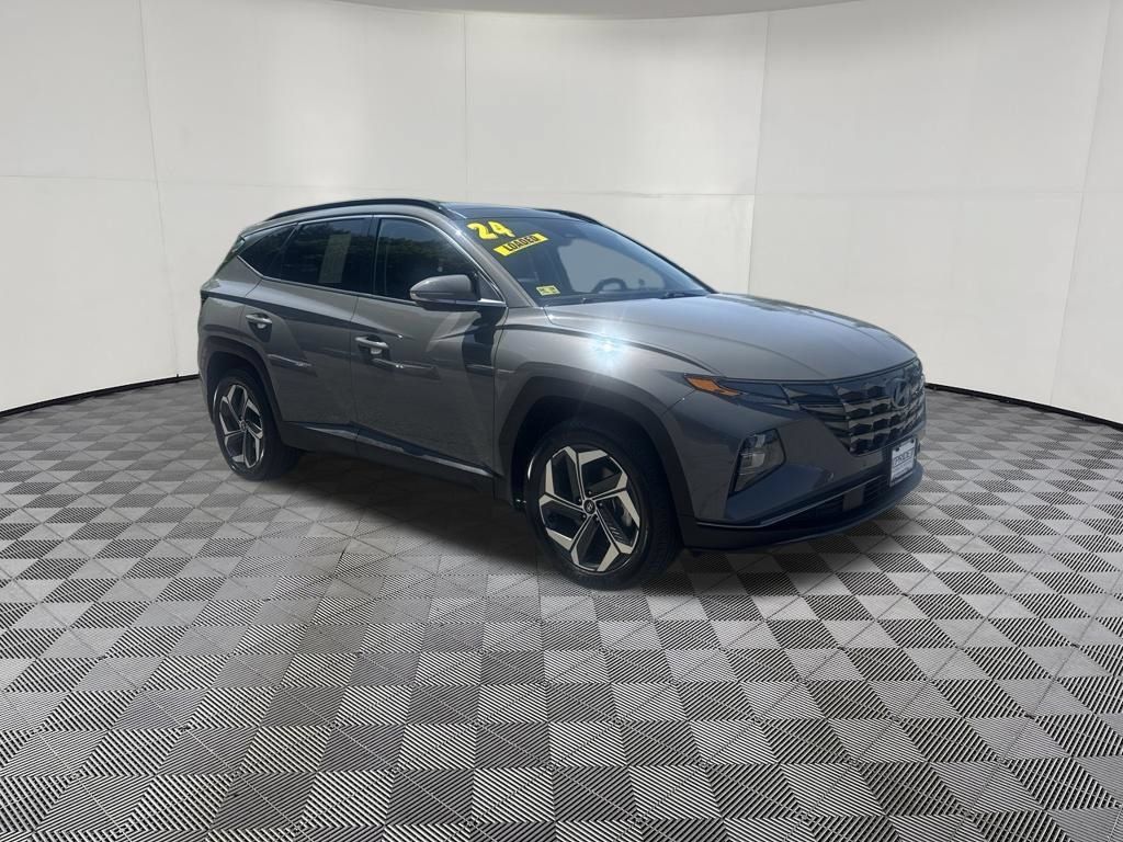 Used 2024 Hyundai Tucson Limited AWD/4WD image 3
