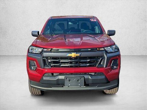 Used 2024 Chevrolet Colorado LT w/ LT Convenience Package image 2
