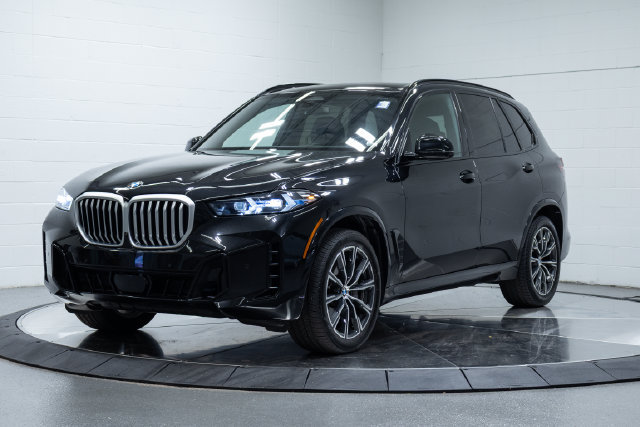 Used 2026 BMW X5 xDrive40i AWD/4WD image 6