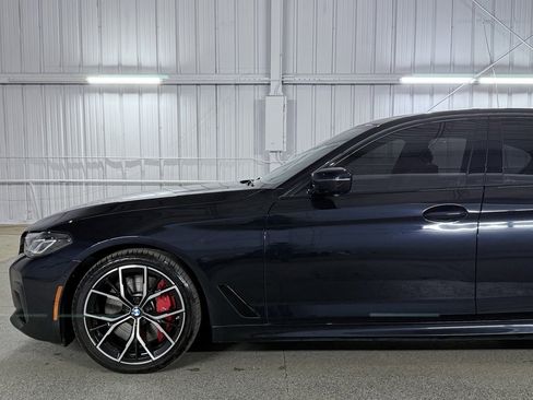 Used 2023 BMW 540i xDrive w/ M Sport Package image 16