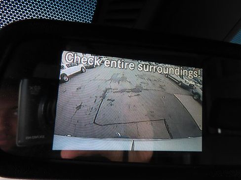 Used 2021 Mercedes-Benz Sprinter 2500 w/ Driver Convenience Package image 27