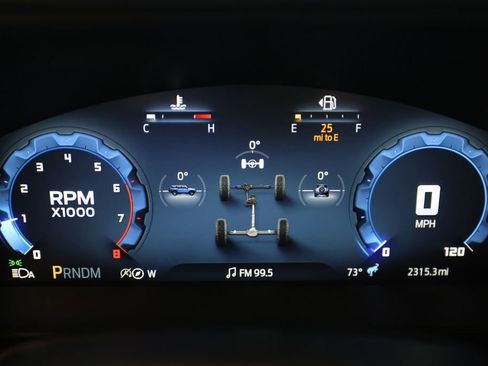 Used 2025 Ford Bronco Heritage Edition AWD/4WD image 18