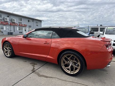 Used 2013 Chevrolet Camaro LT RWD image 9