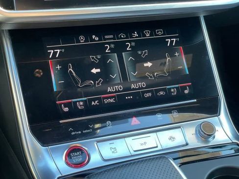 Used 2023 Audi RS 7 Sportback w/ Black Optic Package image 33