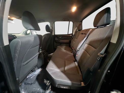 Used 2021 Honda Ridgeline Sport image 16