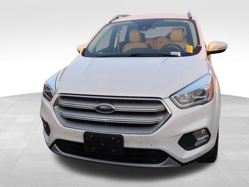 Used 2018 Ford Escape Titanium w/ Ford Safe & Smart Package AWD/4WD image 6