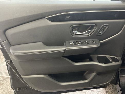 Certified 2023 Honda Pilot EX-L image 13