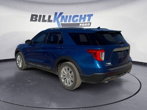 Used 2020 Ford Explorer Limited w/ Class III Trailer Tow Package image 3