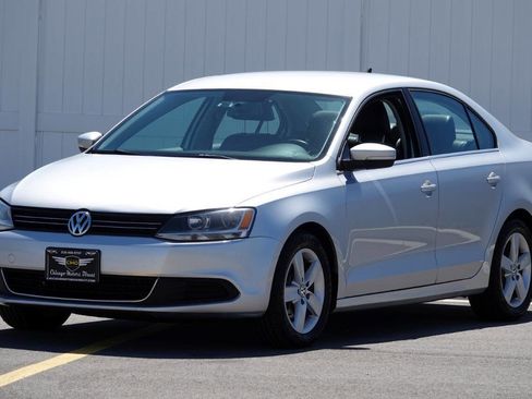 Used 2014 Volkswagen Jetta TDI FWD image 39