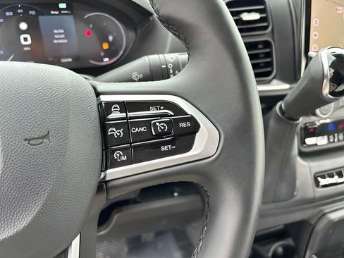 New 2024 RAM ProMaster 3500 w/ Leather Interior Group image 33