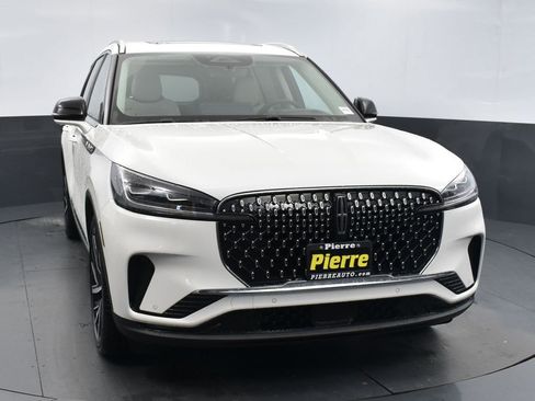 New 2026 Lincoln Aviator Reserve image 6