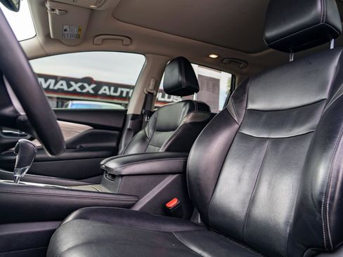 Used 2017 Nissan Murano Platinum image 14