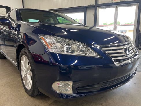 Used 2011 Lexus ES 350 FWD image 23