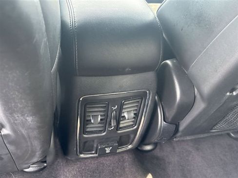 Used 2018 Jeep Grand Cherokee Altitude image 20