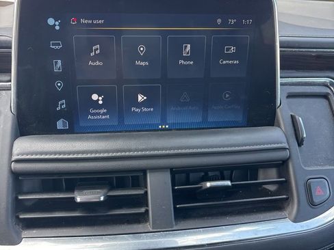 Used 2023 Chevrolet Suburban Z71 AWD/4WD image 11