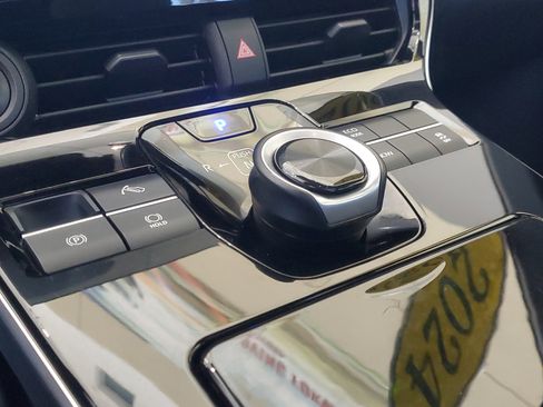 Used 2024 Toyota bZ4X XLE image 26