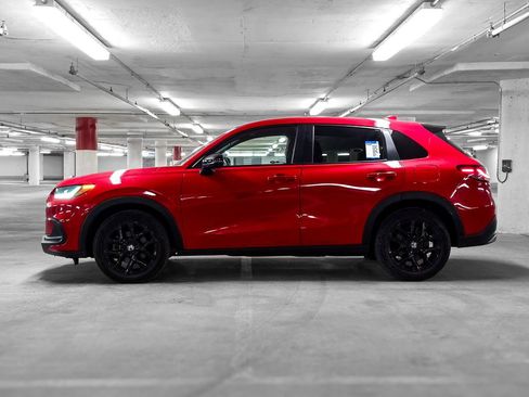 Used 2024 Honda HR-V Sport image 13