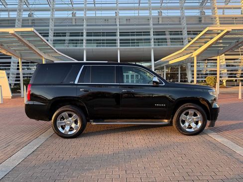 Used 2016 Chevrolet Tahoe LTZ AWD/4WD image 9